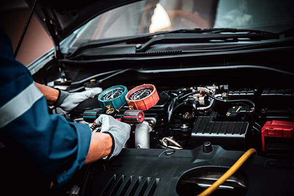 R-1234yf and R-134a A/C Systems: What Is the Real Difference In Modern Car A/C Systems?