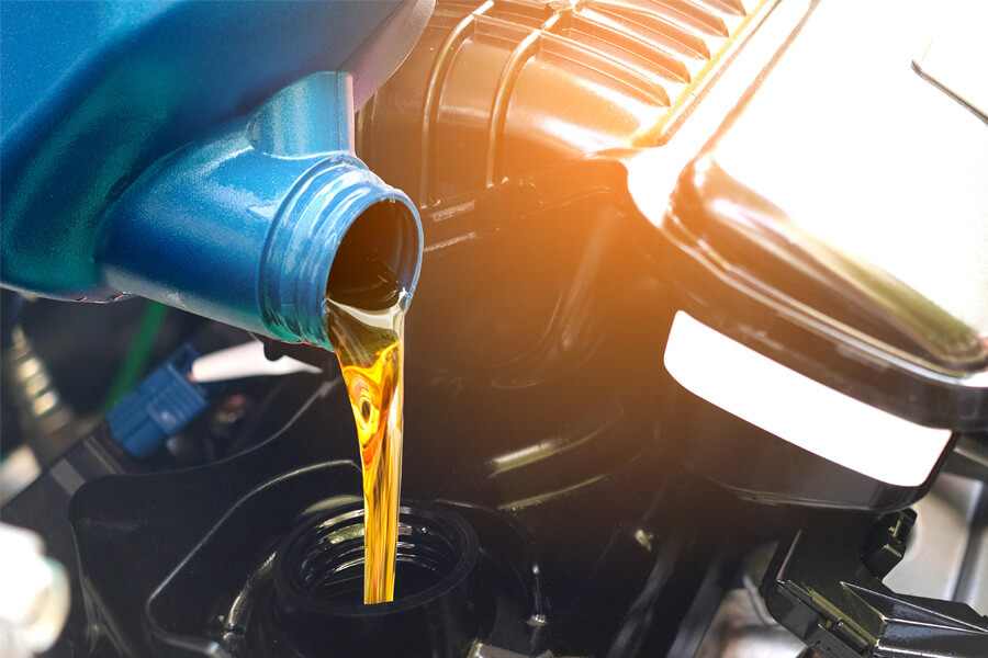 Oil Changes | RM Automotive Inc.